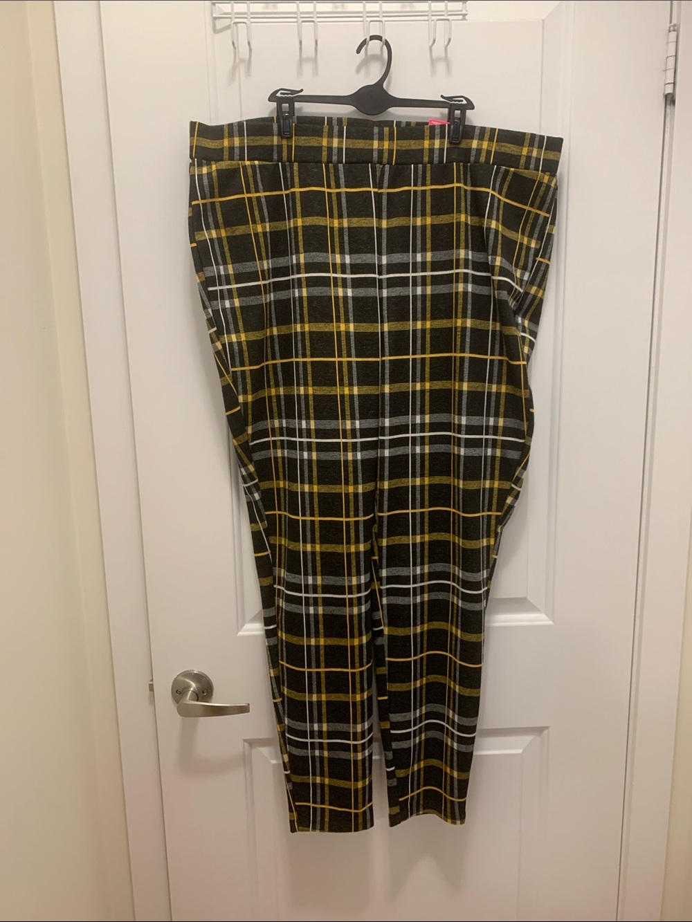 NWT George Black, Yellow & White Plaid Leggings